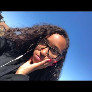 Meet your Posher, Keanna